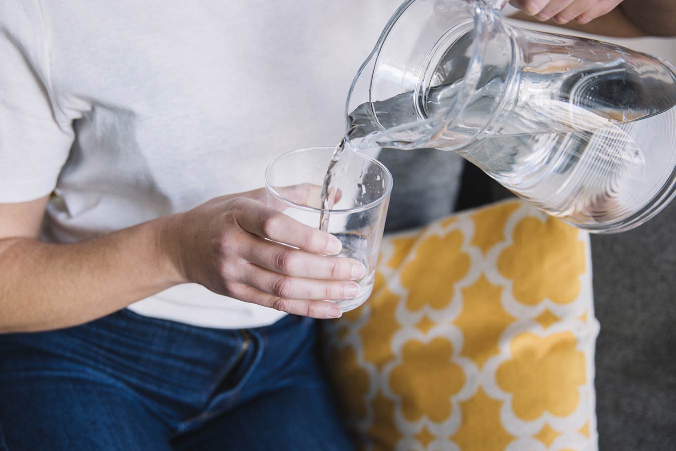 Beneficios del agua alcalina y ionizada